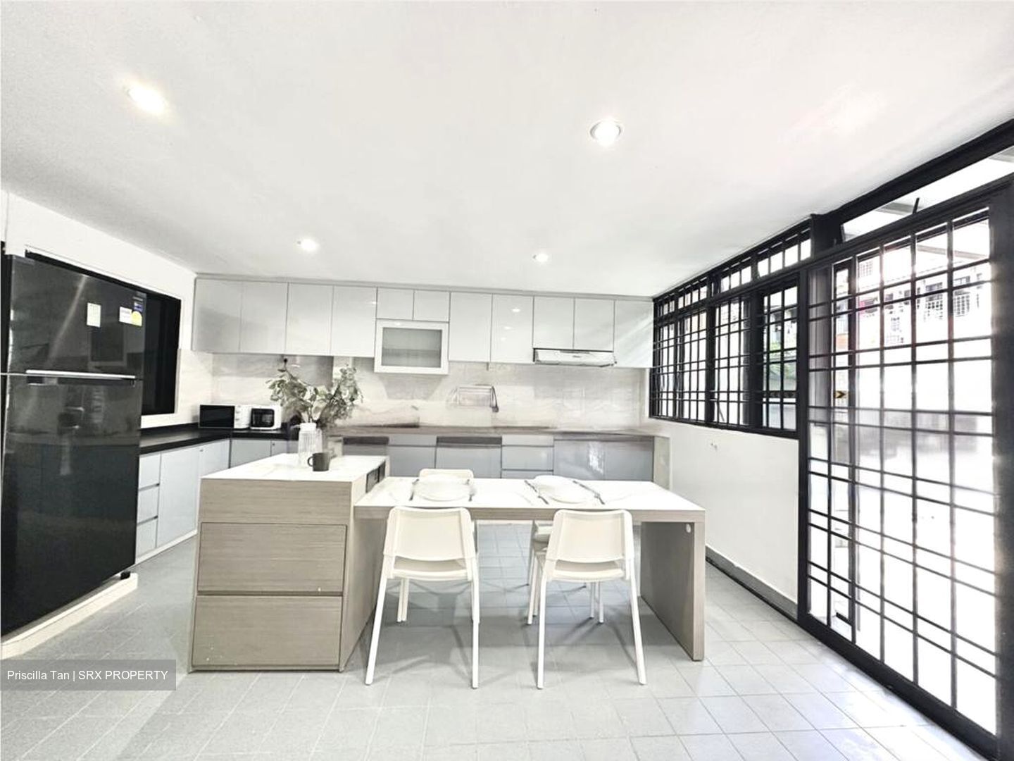 Jalan Lokam (D19), Terrace #471436981